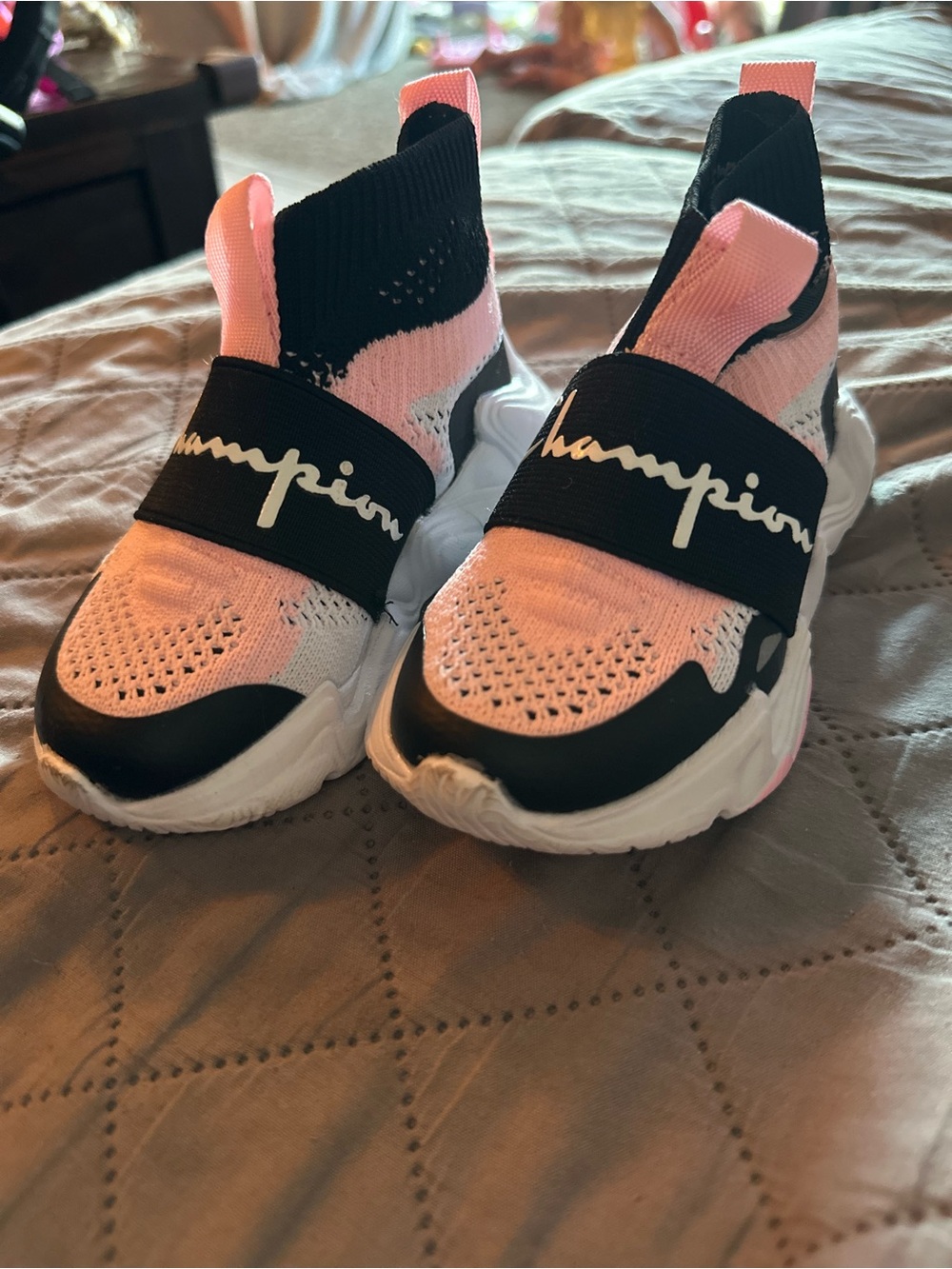 Toddler Champion hyper shoes